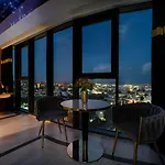Hanza Tower Original 21st Floor- Sea&city-view Aparthotel