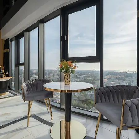 Hanza Tower Original 21st Floor- Sea And City-view Hotel apartamentowy