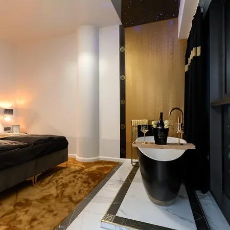 Hotel apartamentowy Hanza Tower Original 21st Floor- Sea And City-view