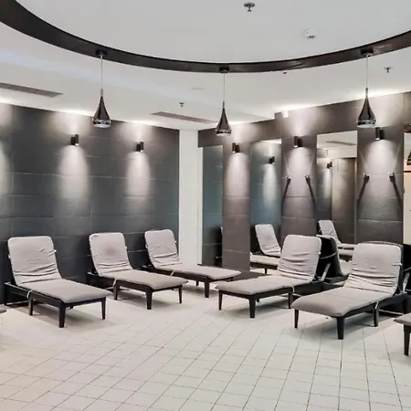Hanza Tower Suite 21St Floor Or Studio 5Th Floor