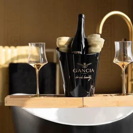 Hanza Tower Original 21st Floor- Sea And City-view Szczecin