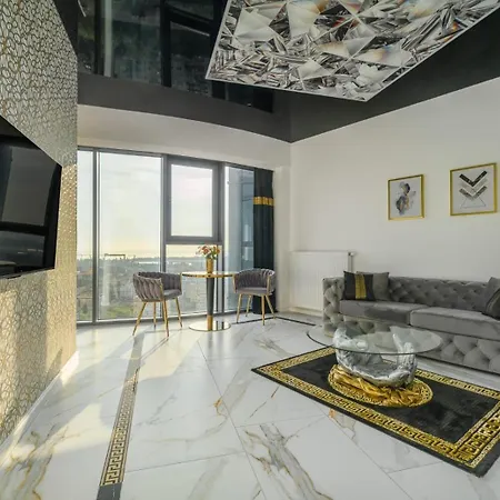 Hanza Tower Original 21st Floor- Sea And City-view Hotel apartamentowy 4*