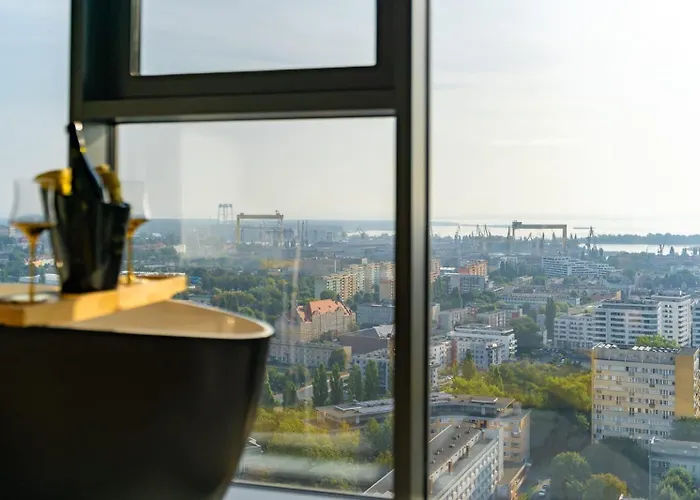 Hanza Tower Original 21st Floor- Sea And City-view Aparthotel Szczecin